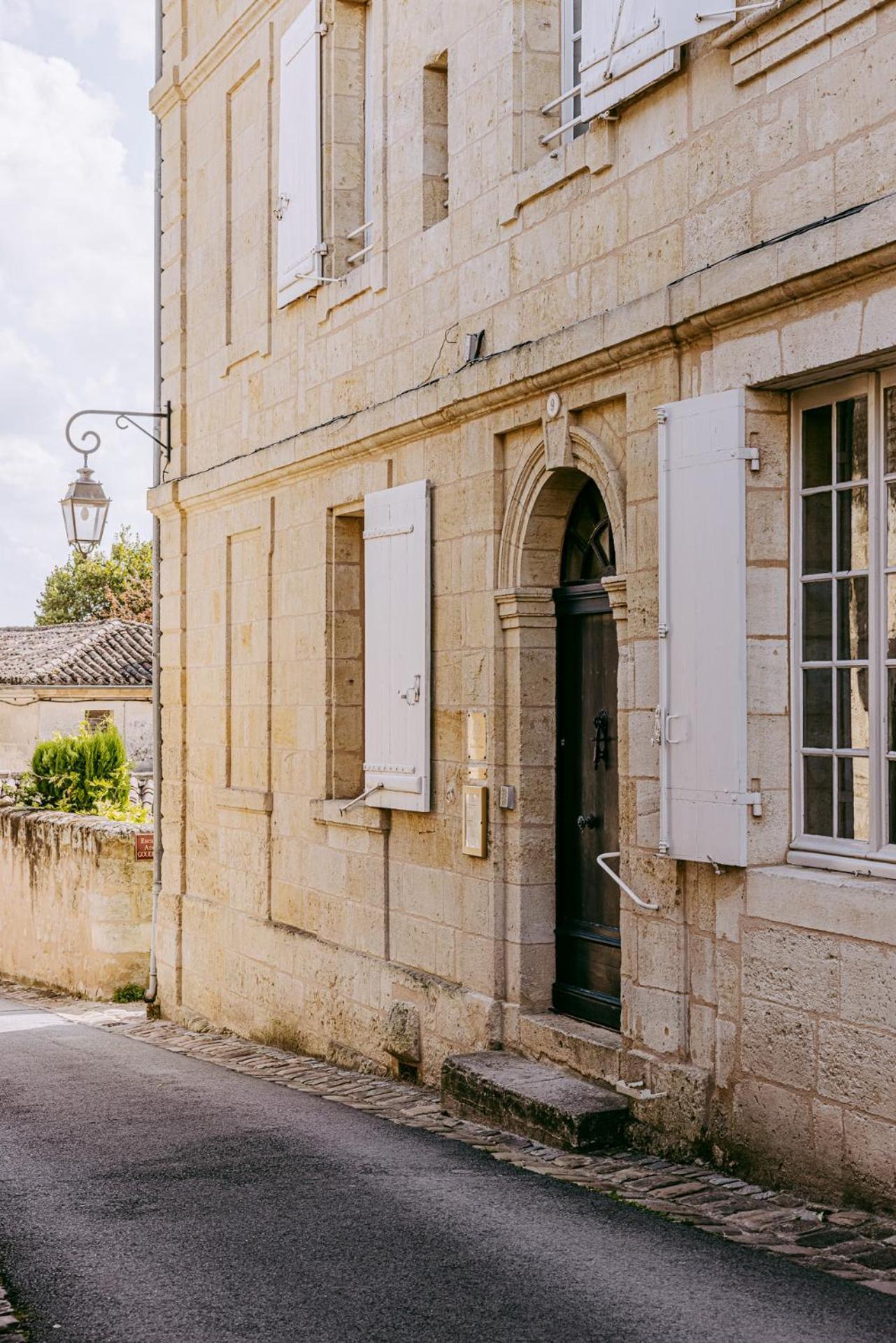 Hotel Logis De La Cadene - Teritoria Saint-Émilion Exterior foto